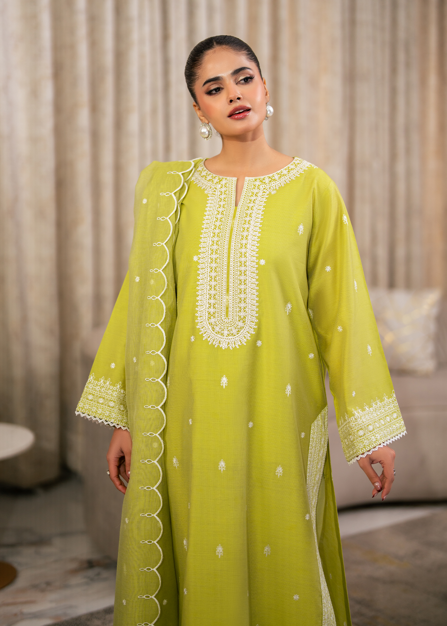 Lime Green Festive Pret