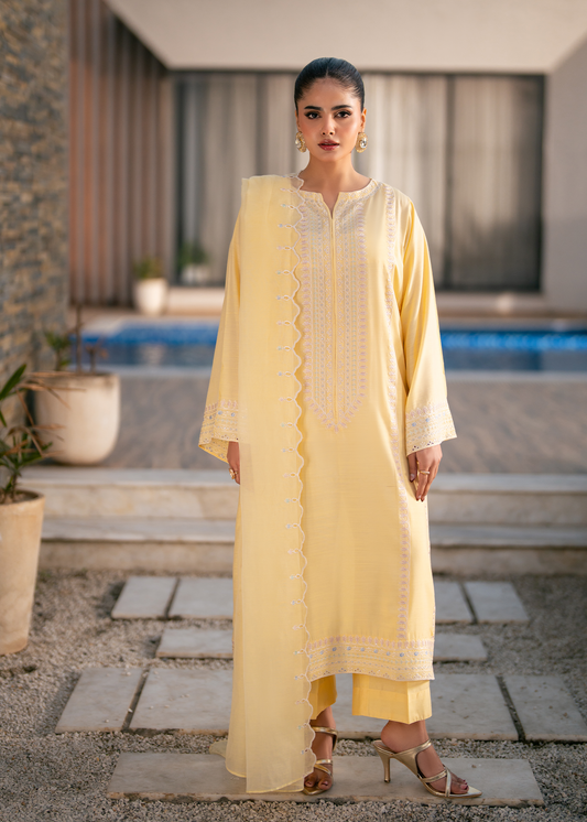 Soft Yellow Festive Pret
