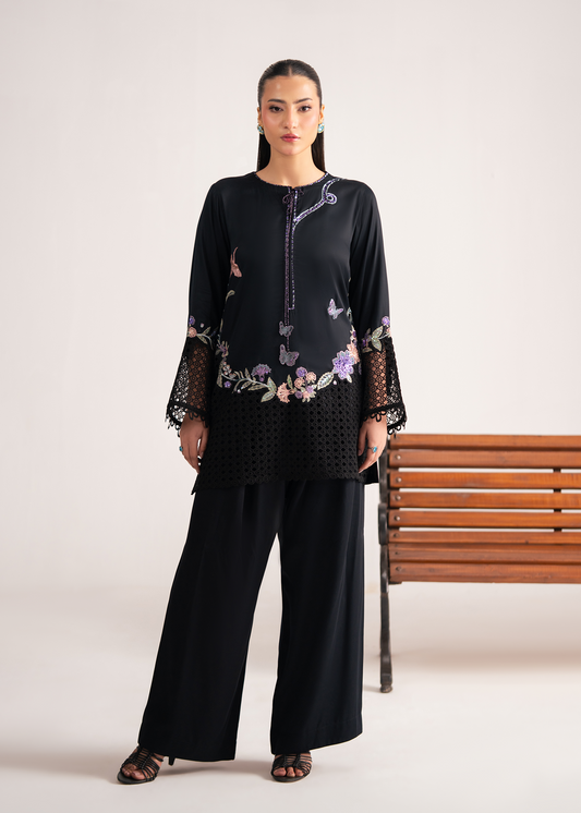 Nora Black Festive Pret