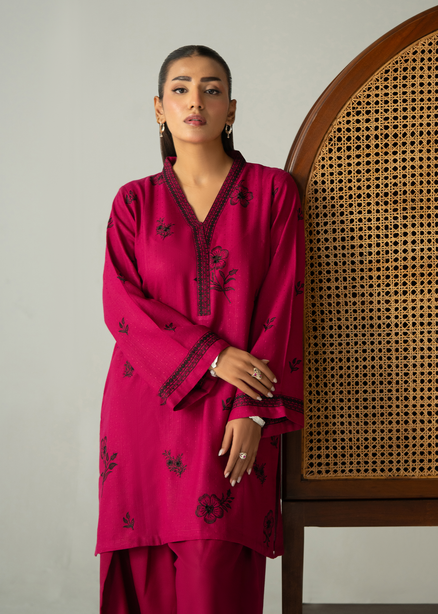 Fuchsia Pink Embroidered Dhanak Suit