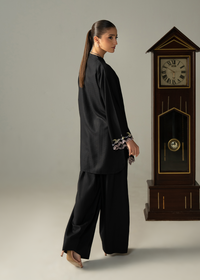 Black Embroidered Dhanak Suit - Short
