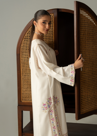White Embroidered Dhanak Suit