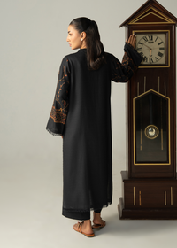 Black Embroidered Dhanak Suit - Long